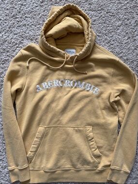 Vintage Abercrombie & Fitch Men's Yellow Pullover Hoodie Small